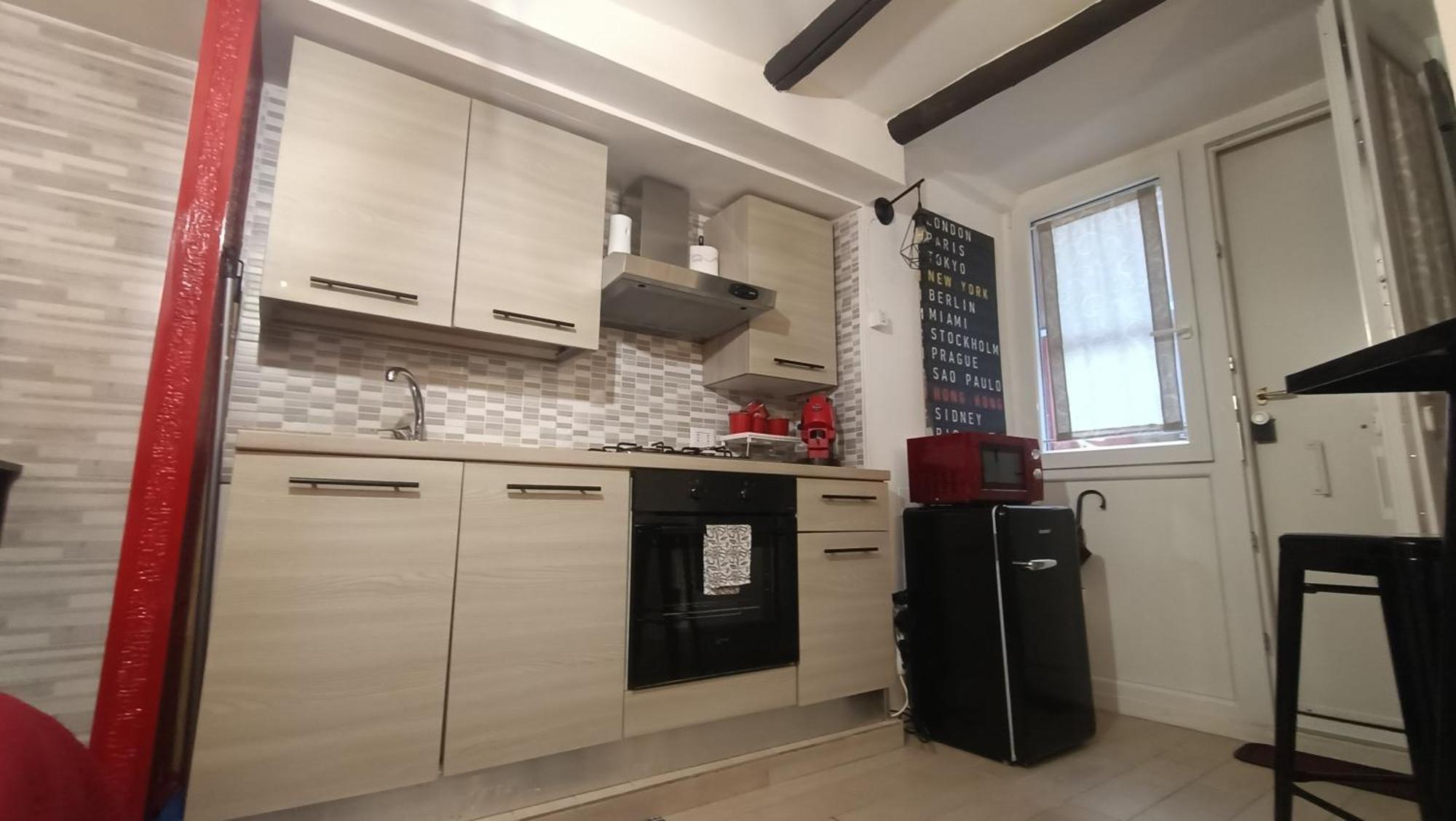 La Casa Di Leo Apartment เนเปิลส์ ภายนอก รูปภาพ