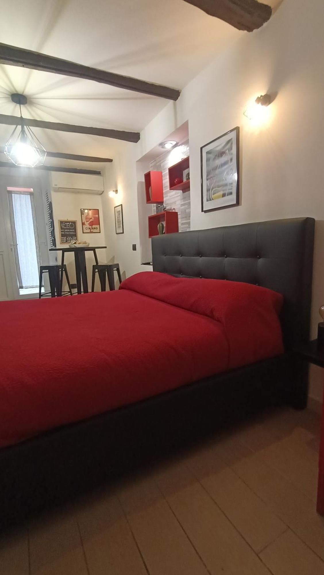 La Casa Di Leo Apartment เนเปิลส์ ภายนอก รูปภาพ
